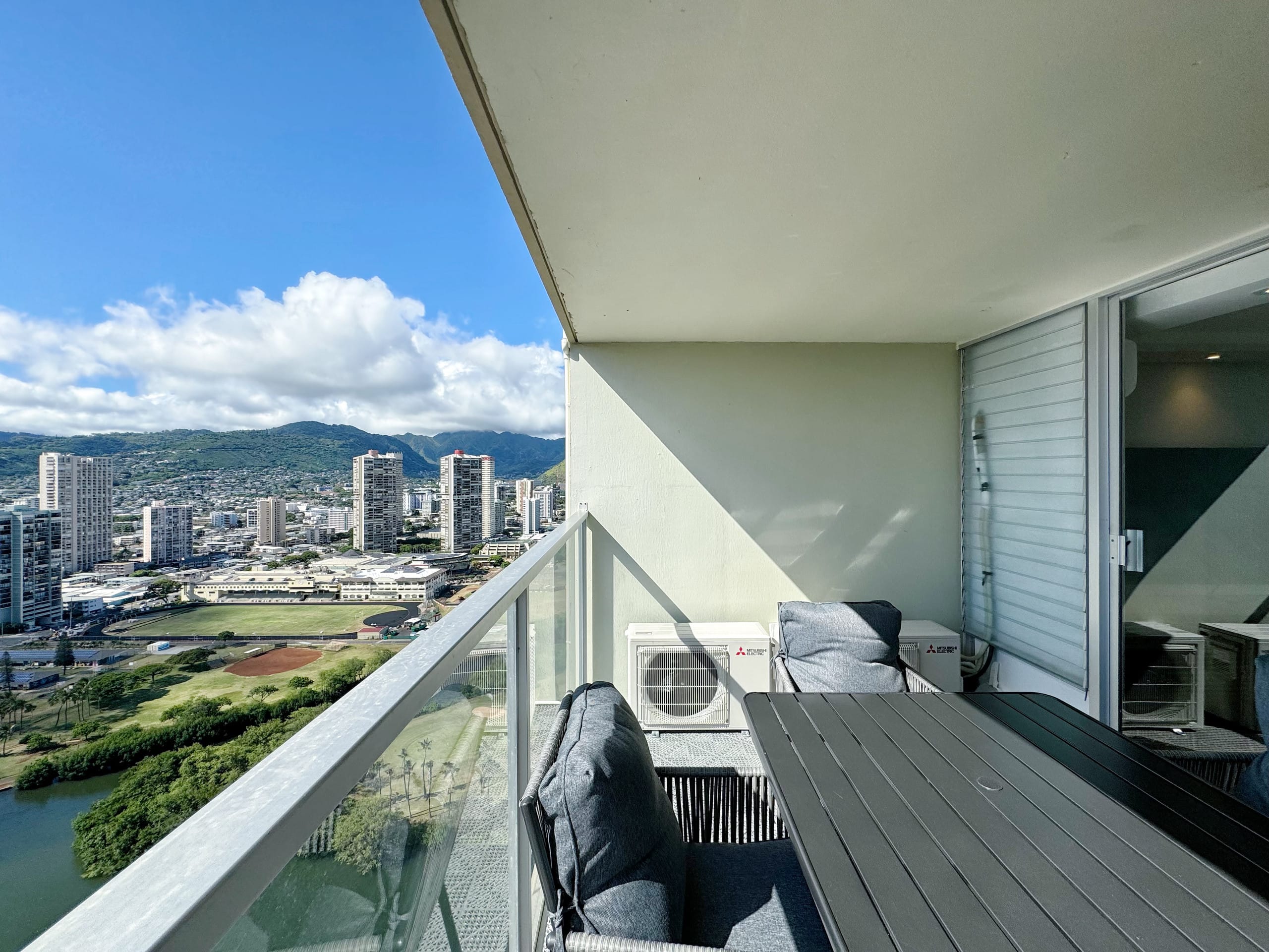 35FL-Upscale Fully Remodeled 1BR-Waikiki Beach~ - Image 50