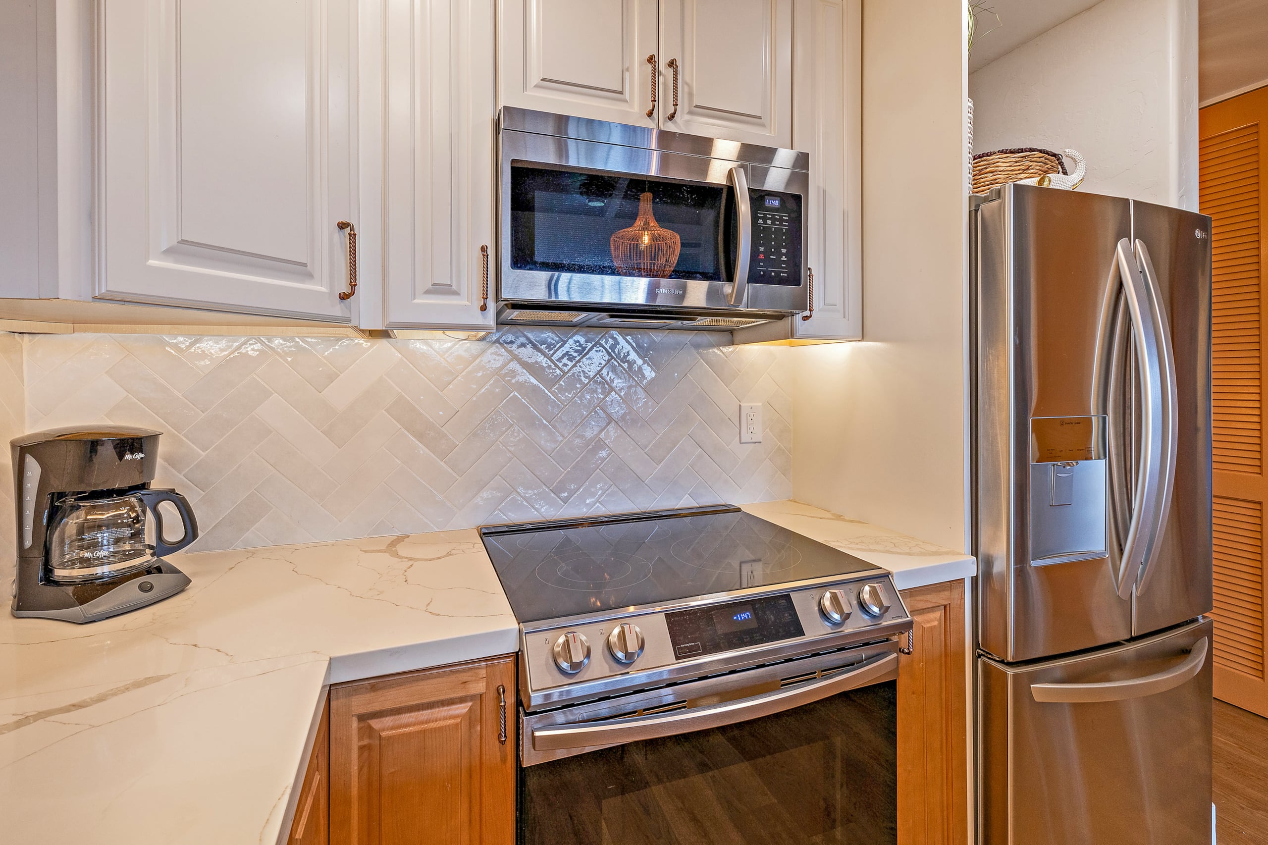 Condo in Lahaina · ★4.73 · 3 bedrooms · 4 beds · 3 baths - Image 12