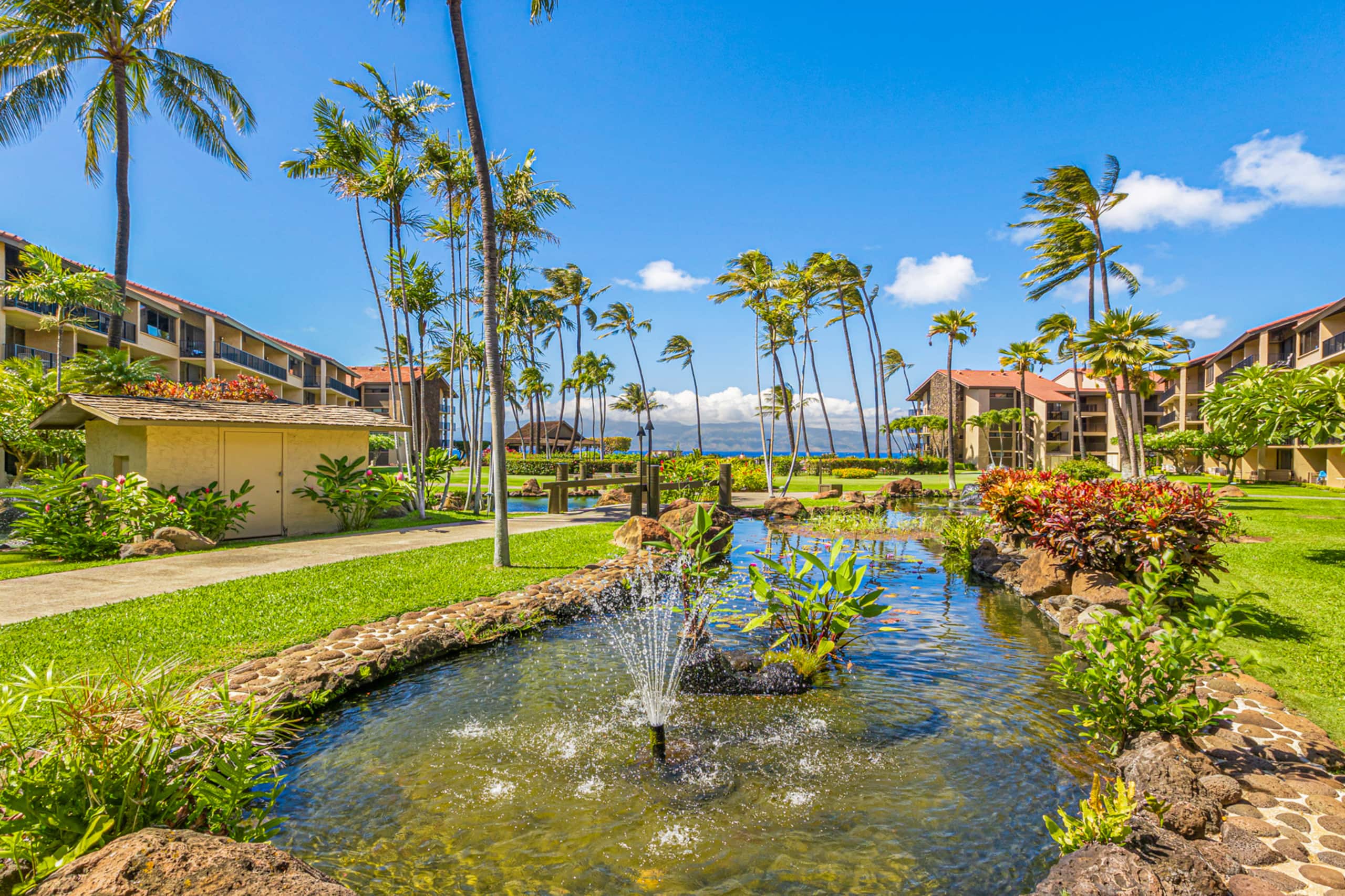 Condo in Lahaina · ★4.73 · 3 bedrooms · 4 beds · 3 baths - Image 39