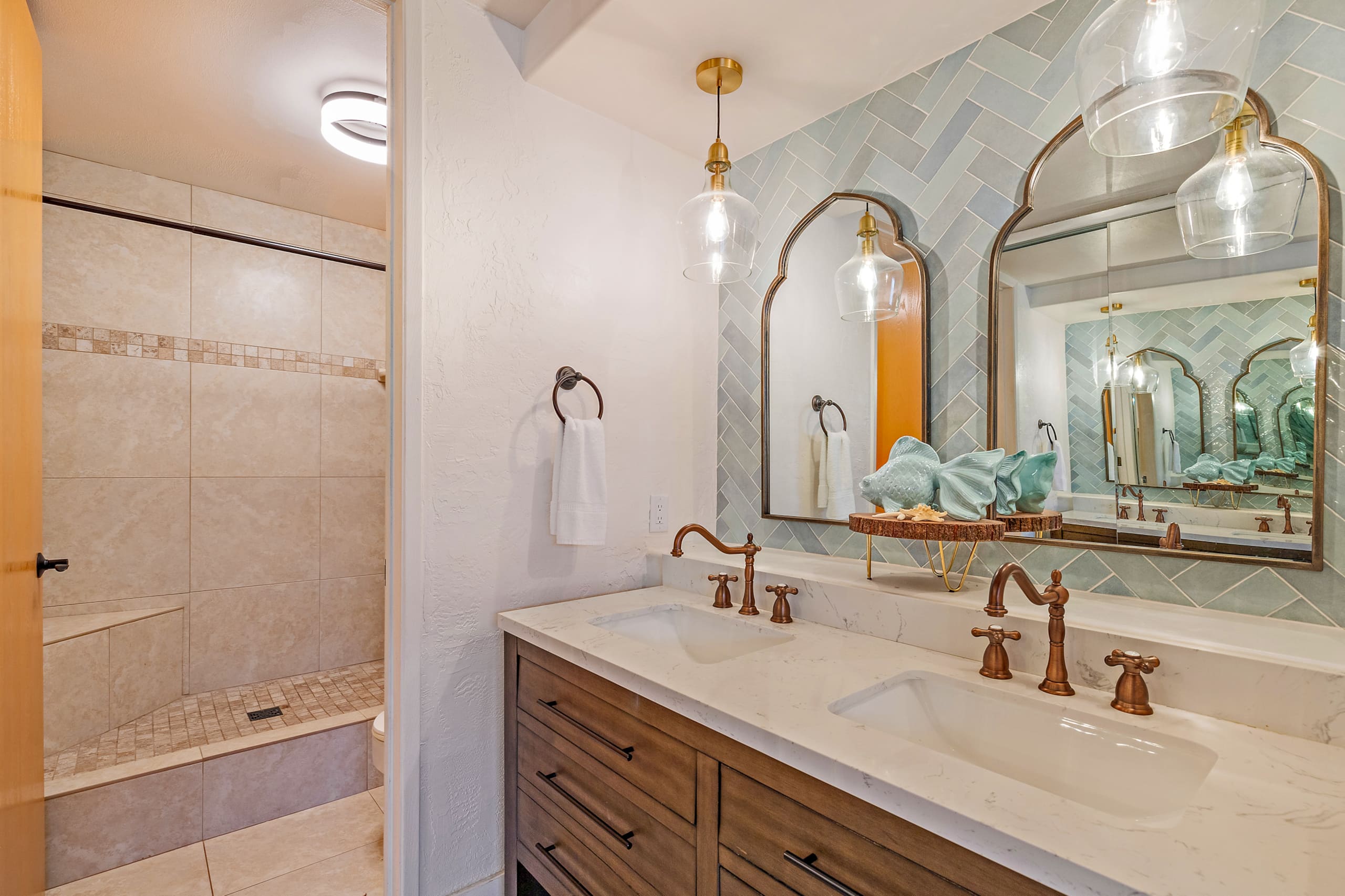 Condo in Lahaina · ★4.73 · 3 bedrooms · 4 beds · 3 baths - Image 29