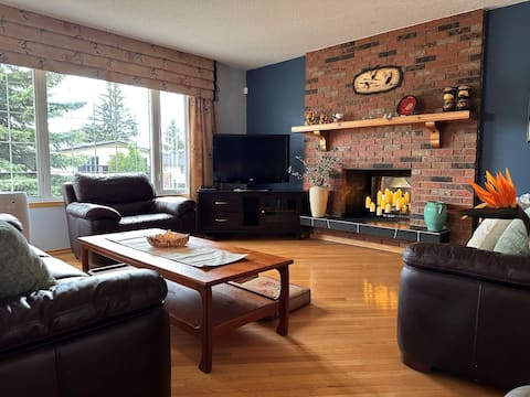 Hamilton Hideaway - 4BR/2.5 Bath