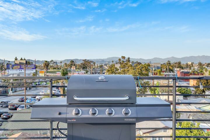 LUXE | Compound gallery image 5