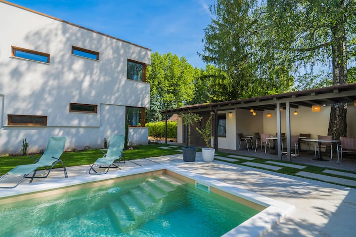 B72 Residence - Oregano Apartment - Siófok