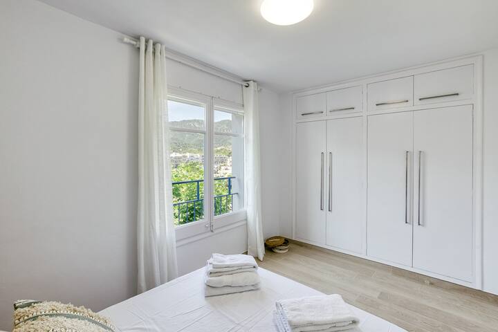 Apartamento lujo vista mar 2.2 gallery image 3