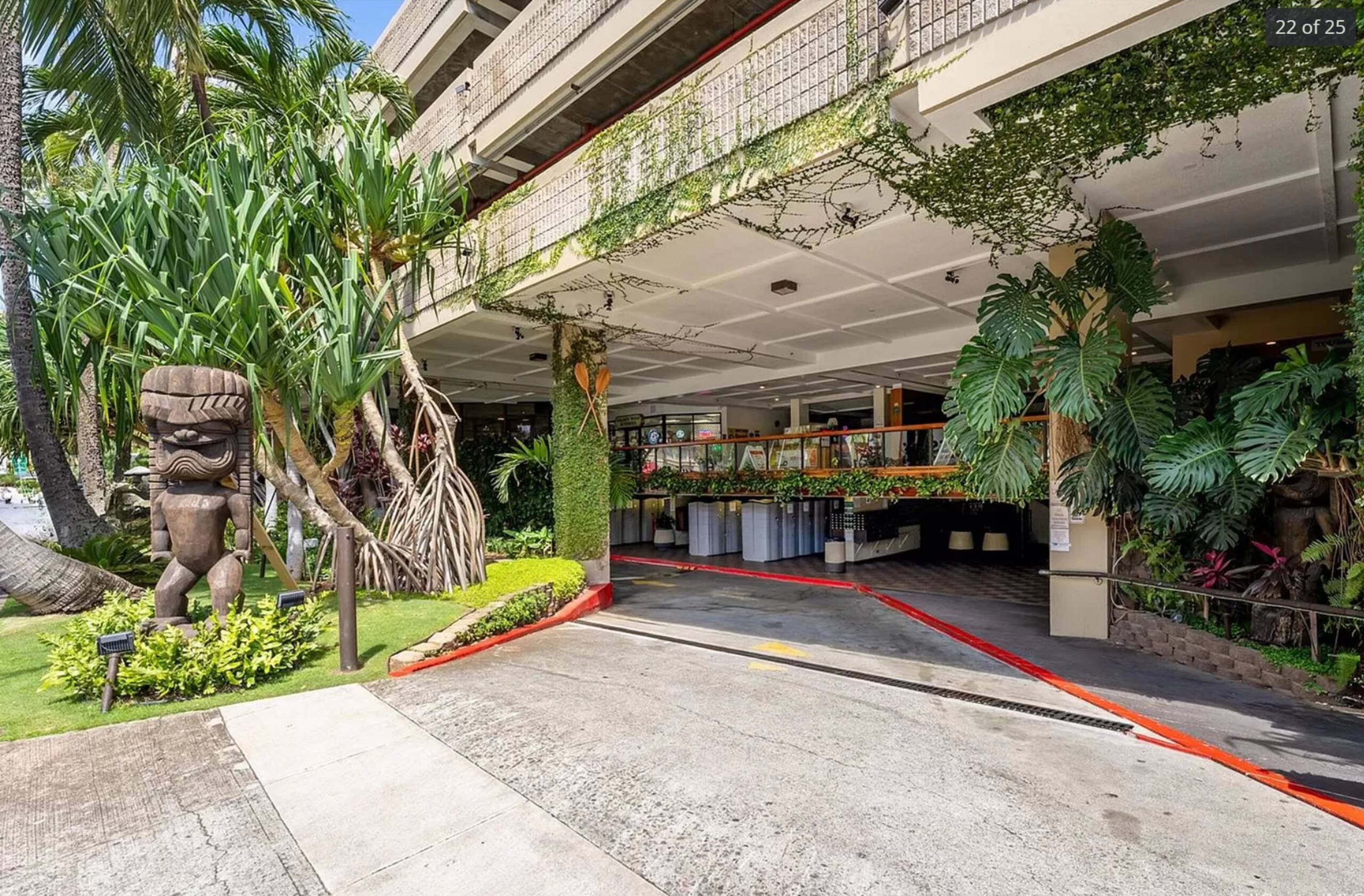Ocean/Canal/Mountain /FamilyView in Waikiki6person - Photo 24