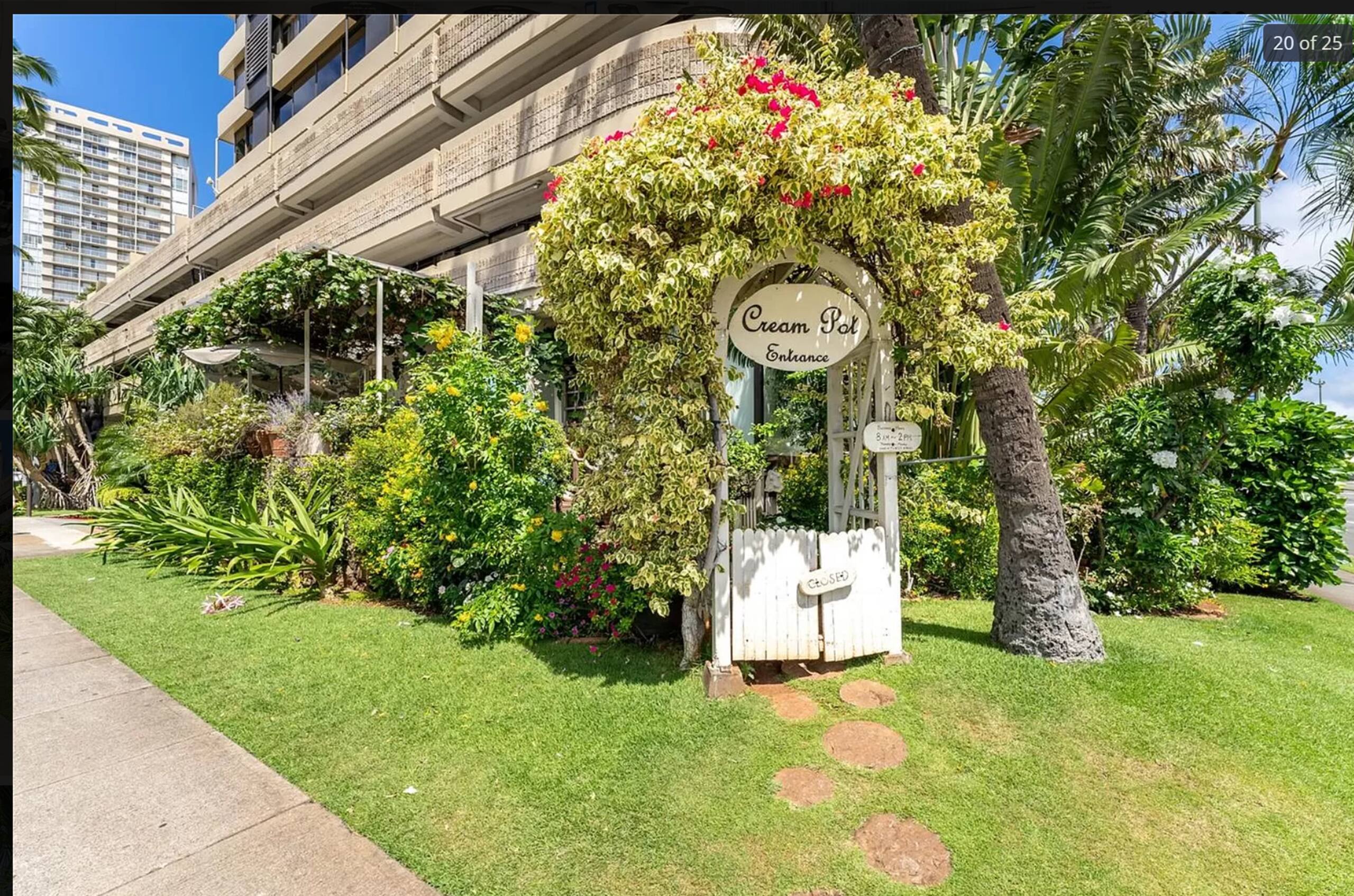 Ocean/Canal/Mountain /FamilyView in Waikiki6person - Photo 25