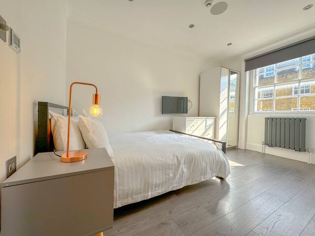2Bed Flat with Premium Location gallery image 5
