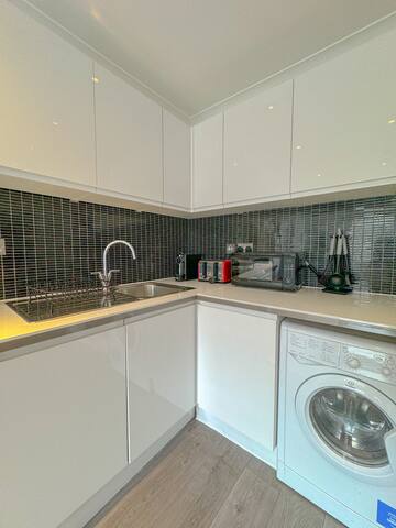 2Bed Flat with Premium Location gallery image 4