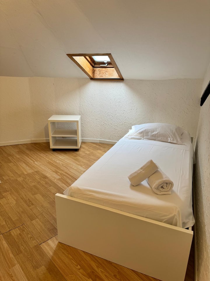 საძინებელი 2