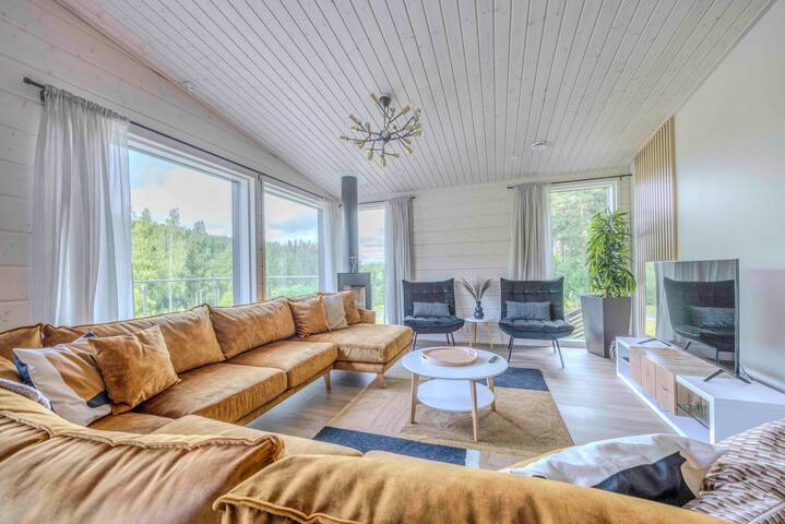 Cabin Dreams Oy managed Airbnb listing 2