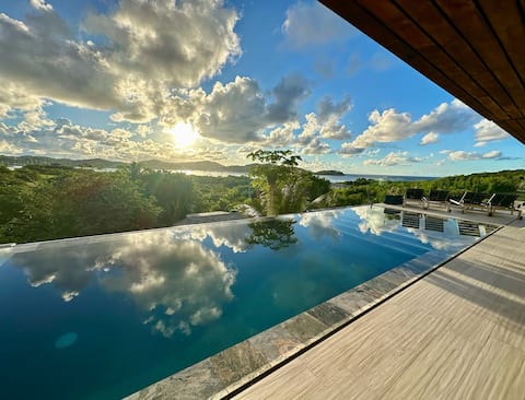 Mango House