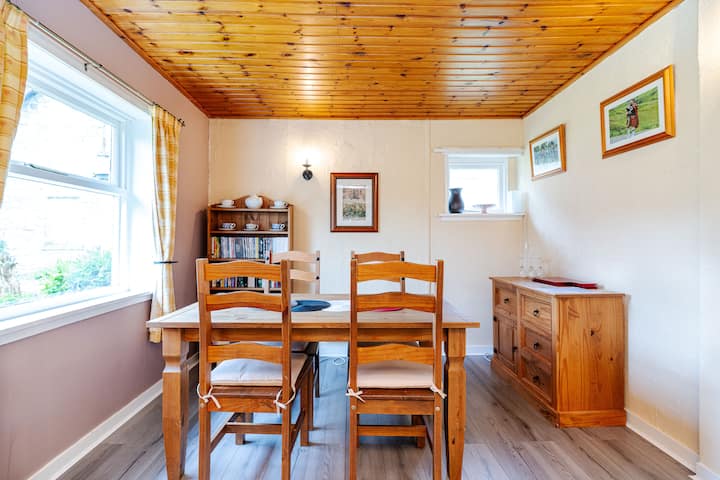 Cosy Log Cabin Near Loch Earn - Scotland