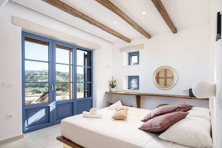 Majestic Private Pool Villa gallery image 2