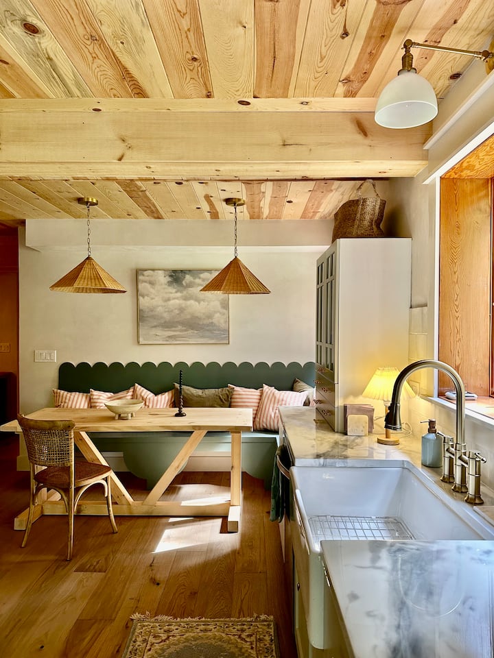 Wood Sorrel - Private Suite - Weaverville, NC