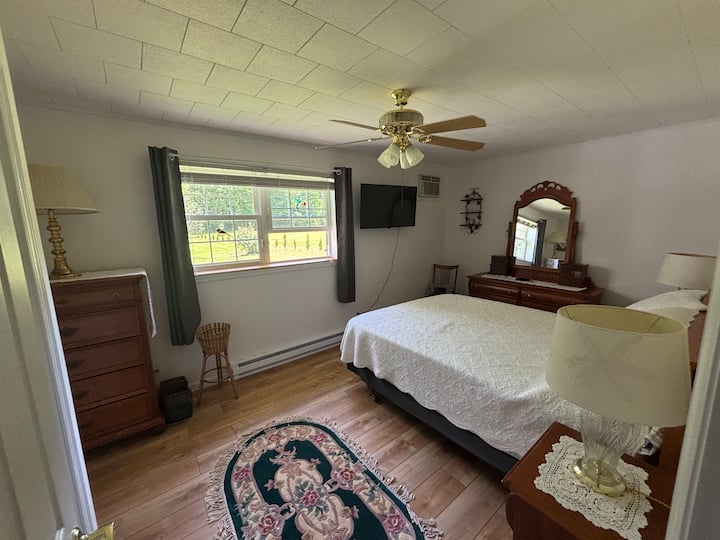 საძინებელი 1