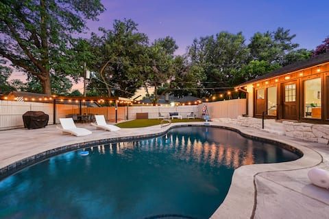 5BR Family Home w/ Pool near AT&T Stadium