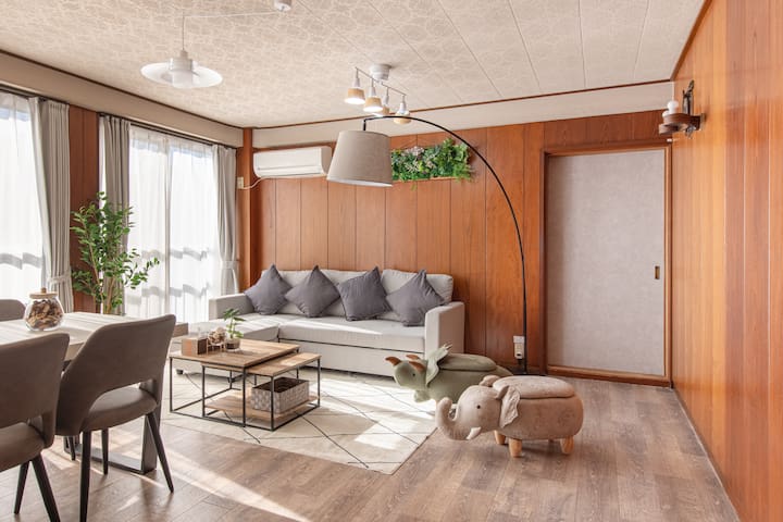 渋谷区/オシャレな街/代々木八幡駅徒歩4分/代々木上原駅徒歩5分/貸切コンドミニアム/Wi-Fi