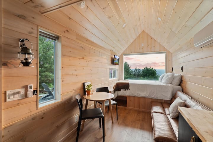 Country house nature series かがみ扉　キャビン Country house nature series かがみ扉 キャビン