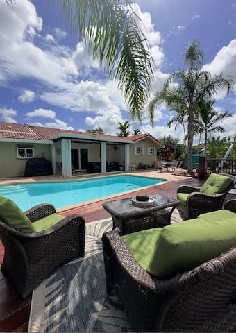 Spacious 3BR Oasis with Private Pool gallery image 2