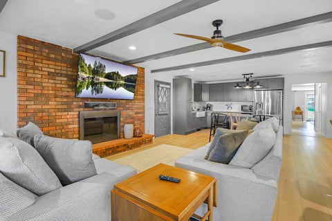 Mountain View Haven, Cal King Bed, Ski, Hike