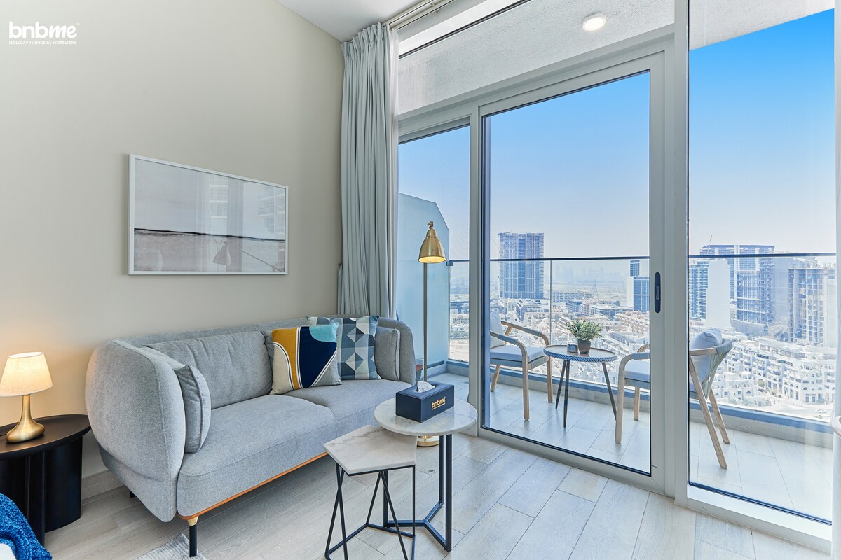 bnbme | Get Cozy ST in JVC w/ balcony, Game Room