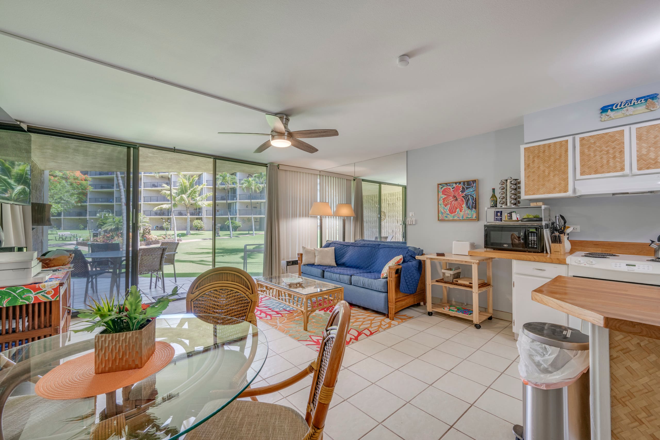 Oceanfront Condo in Maui Sunset Resort with Pool - Image 12