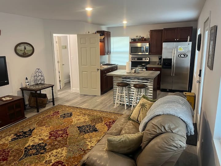 Whitt’s Inn’d Getaway - Oak Island, NC