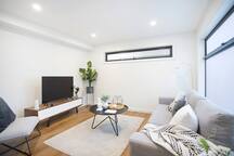 Stud Park Residence * rental in Rowville
