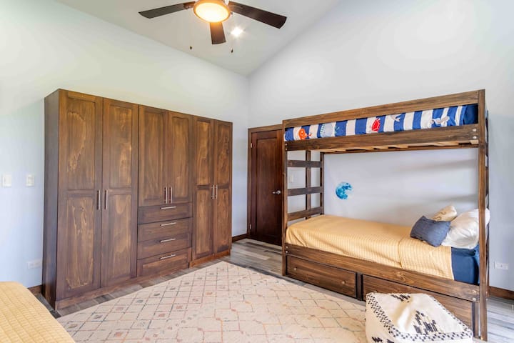 საძინებელი 3