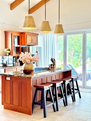 Private Luxurious Gated Beach Home with Large Pool gallery image 3