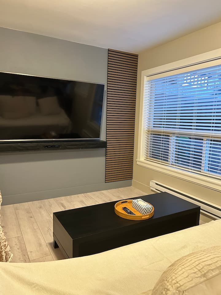 2br/king Size/ Bath/kitchen/border/peace Arch - White Rock