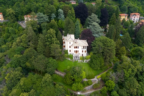 Villa Jolanda | Prestigious Lake Como Villa