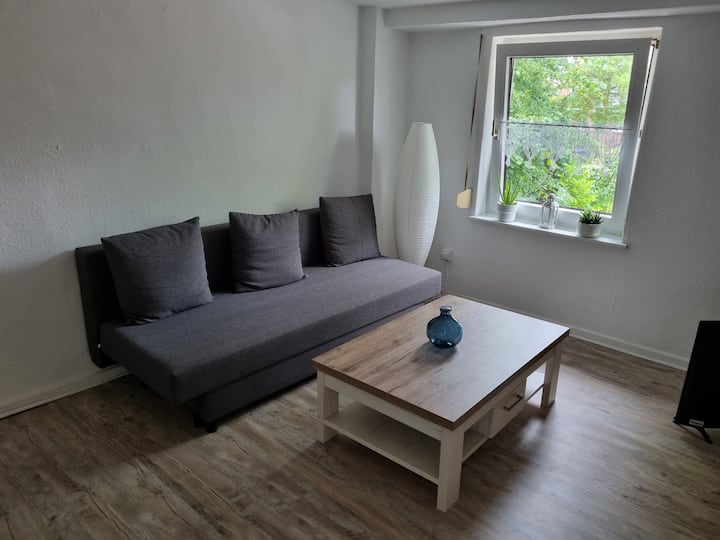 Zentrale Wohnung In Ruhiger Lage Mit Parkmöglich., - Flintbek