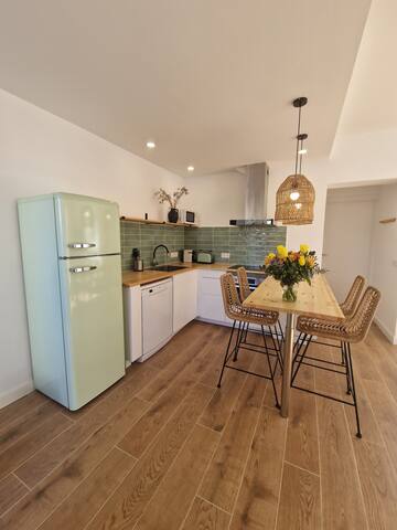 Apartamento con terraza pb, 6p d gallery image 5