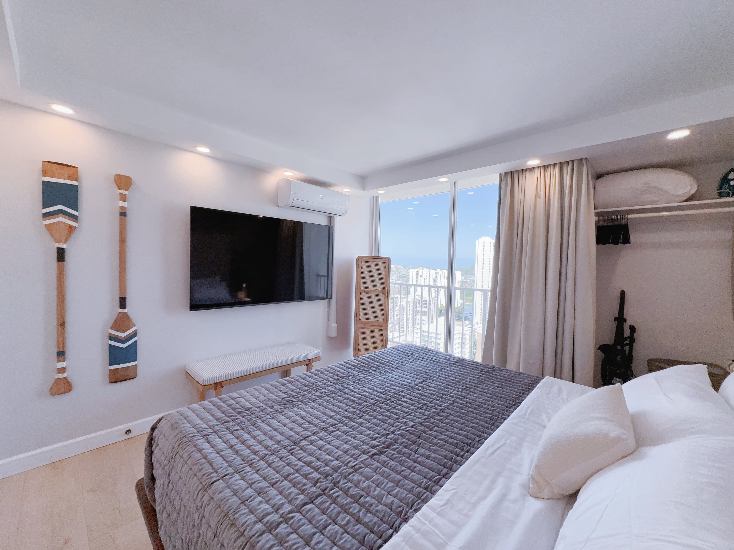 28F-Upscale Ocean View 1BR-3min Walk to Beach! - Image 23