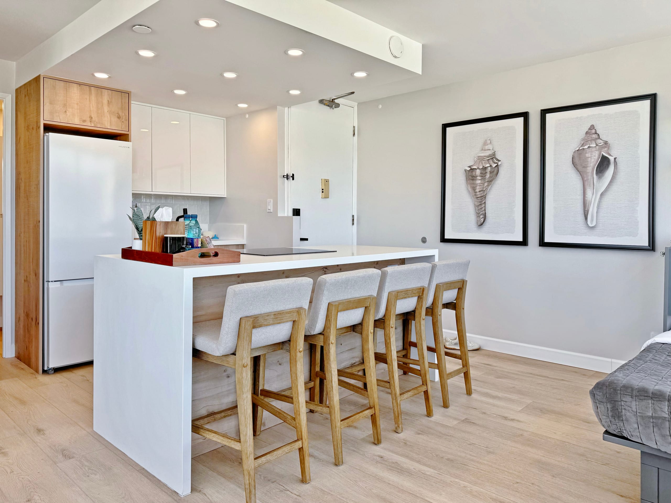 28F-Upscale Ocean View 1BR-3min Walk to Beach! - Image 14