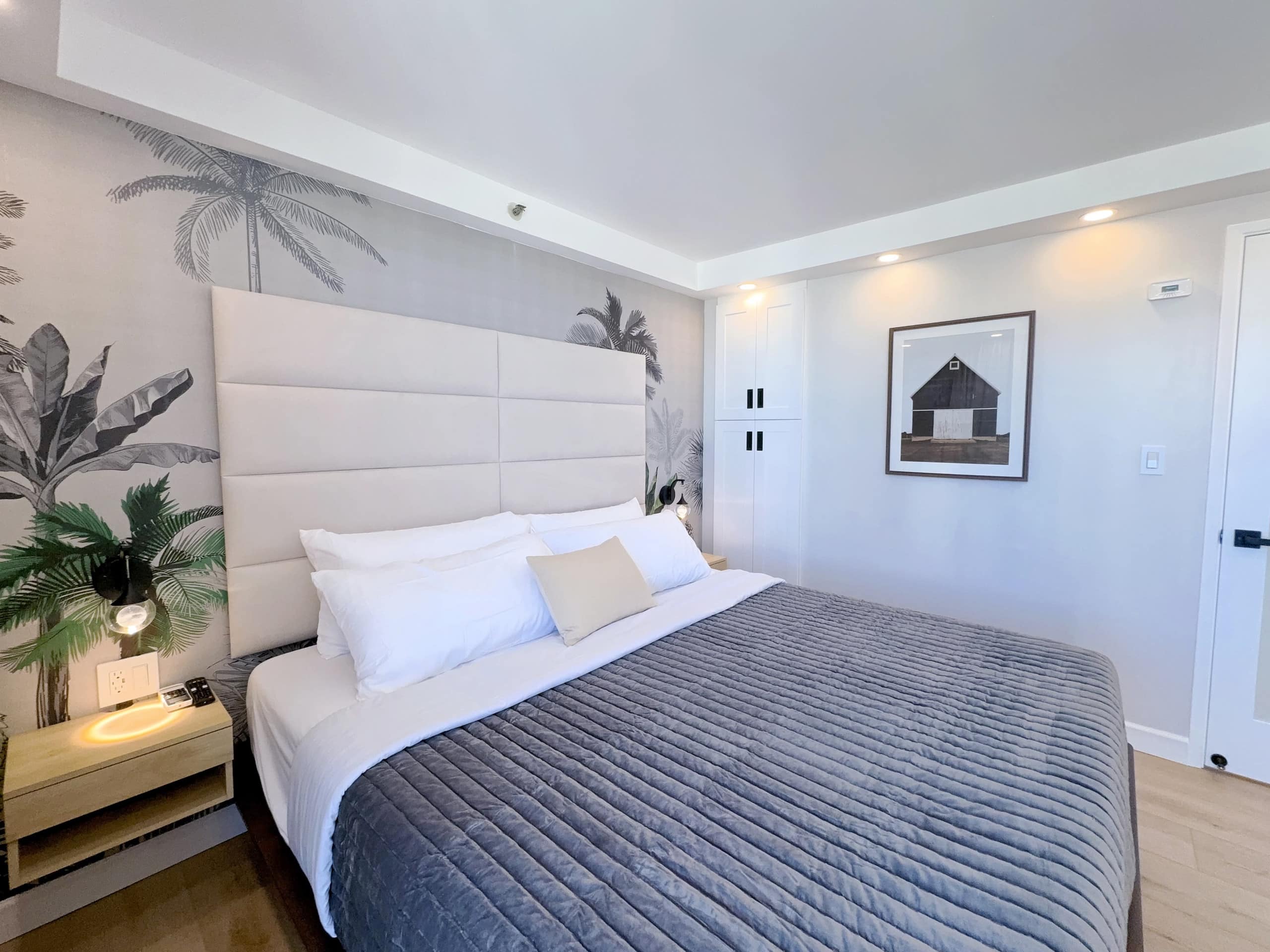 28F-Upscale Ocean View 1BR-3min Walk to Beach! - Image 27