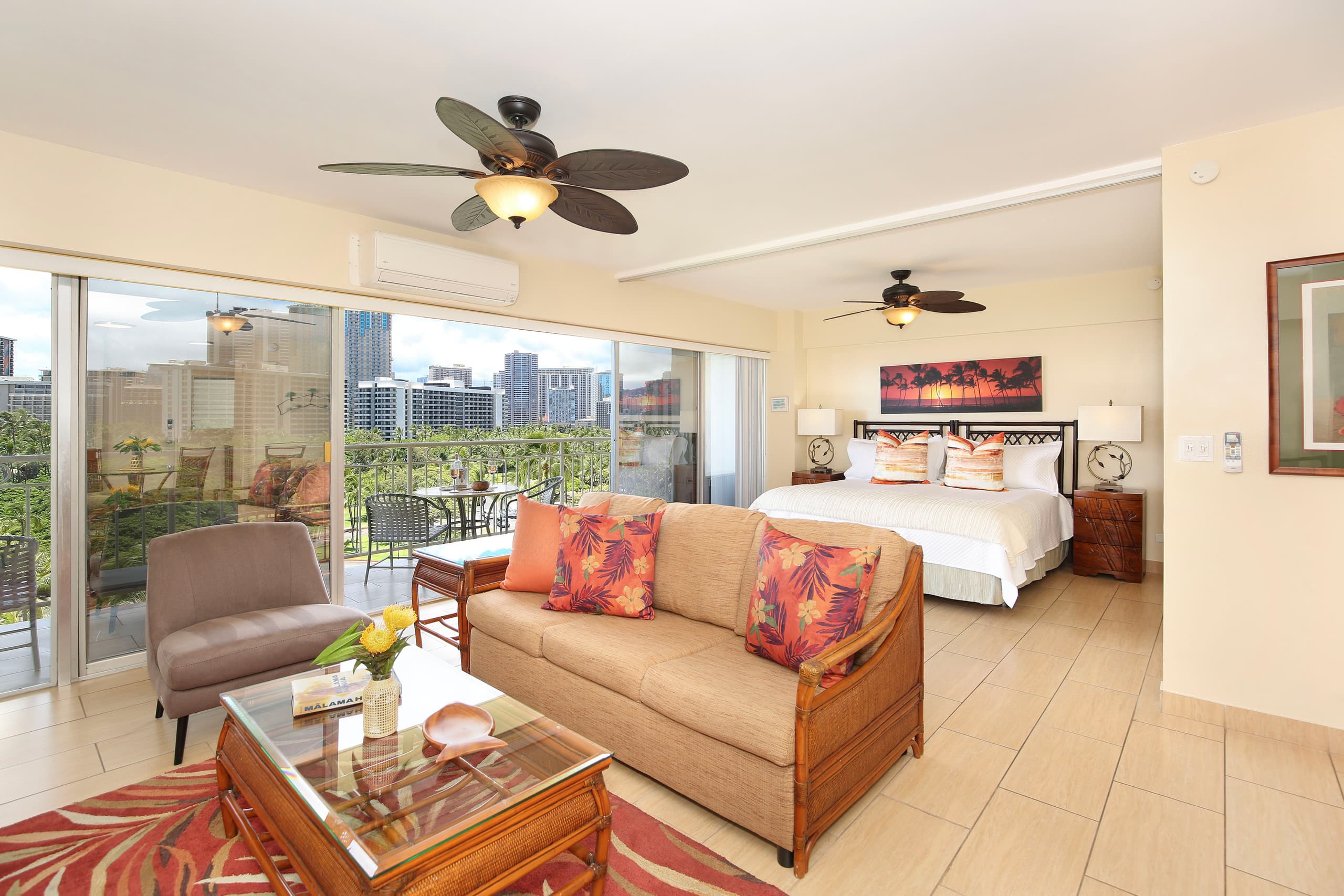 Condo in Honolulu · ★5.0 · 1 bedroom · 2 beds · 1 private bath - Image 8