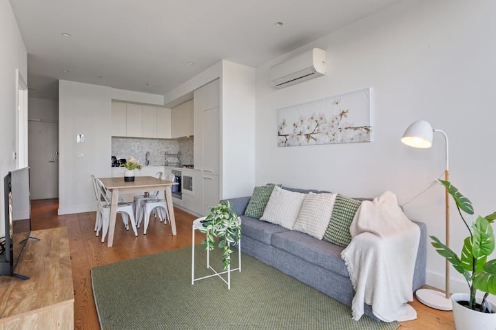 Box Hill Oasis With Rooftop Pool - Box Hill