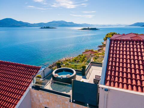 Villa Zvonimir, Pelješac