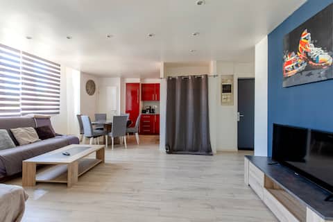 Saint Quentin A Stay Apart