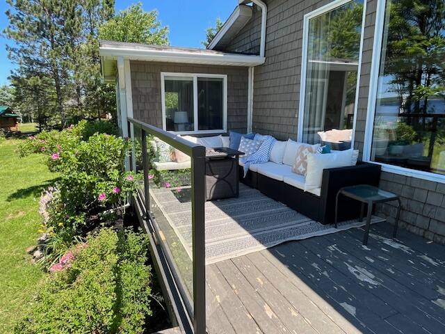 Shore Thing Cottage on Lake George gallery image 5