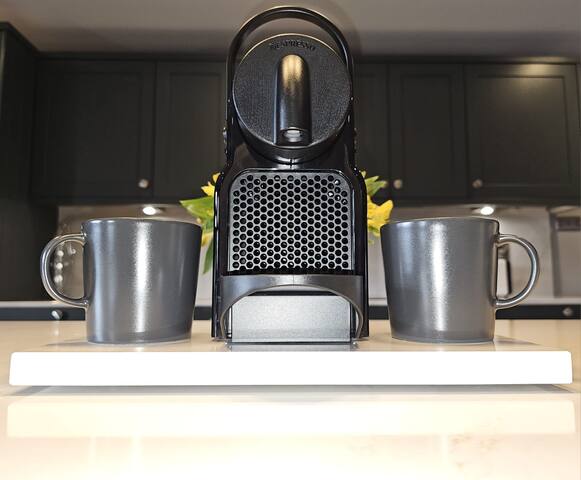 4 Bedrooms, Large Apartment off Grafton St. gallery image 4