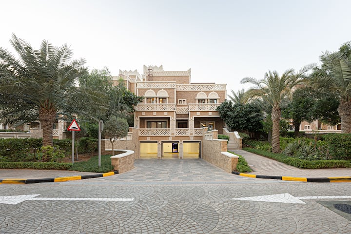 Lux 4br+1 Singlebr Villa W/ Sea View-palm Jumeriah - Dubaï