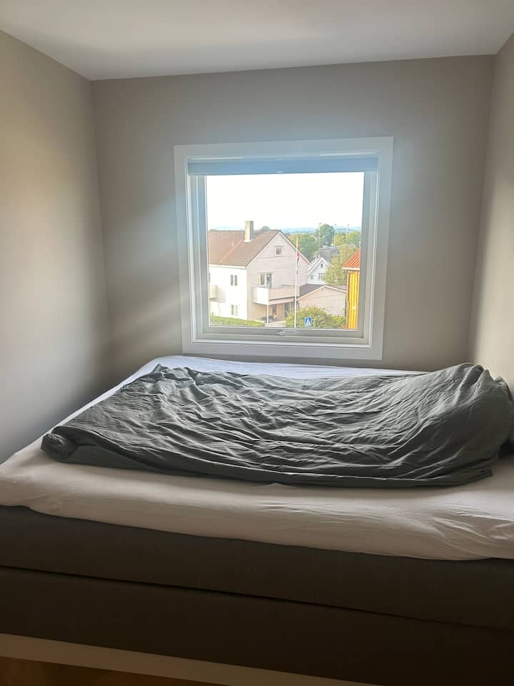 Schlafzimmer 1