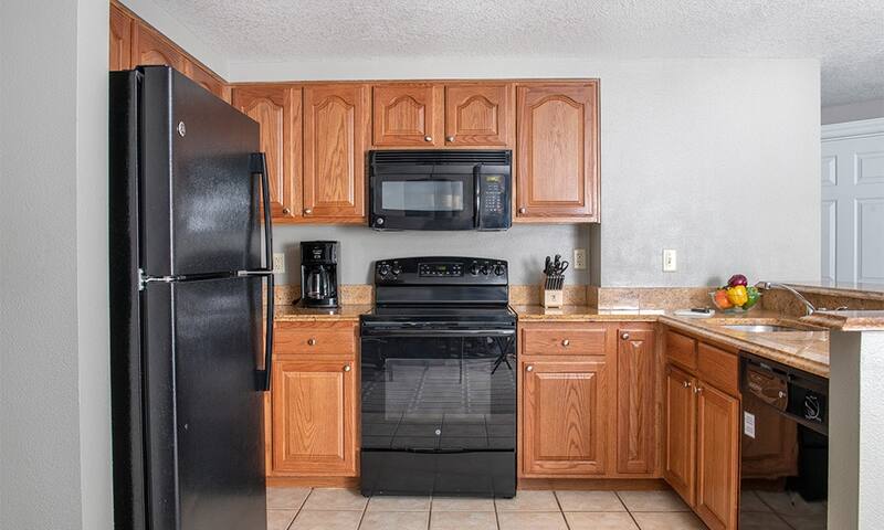 Wyndham Grand Desert | 2BR Deluxe Sleeps 8 gallery image 3