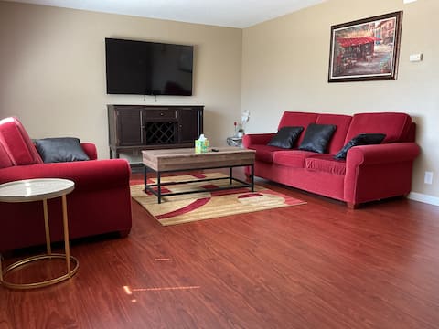 Spacious 3BR/2BA Retreat