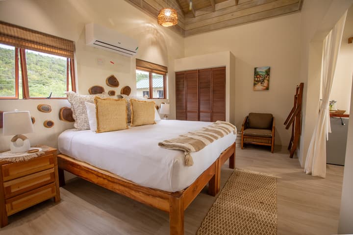 საძინებელი 4