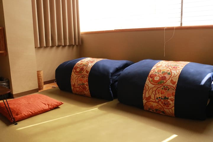Hostel OSAKA managed Airbnb listing 3