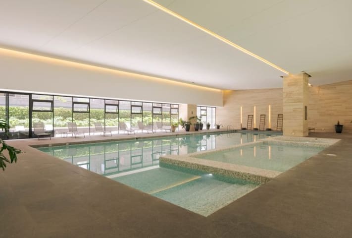 3BR Upscale Retreat:Best Location Polanco Pool&Gym gallery image 3